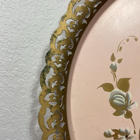 Nashco Hand-painted Blush Pink Shabby Chic Rose Floral Fold Border Tole Tray - Picture 7 of 11